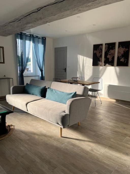 Appartement Centre De Guécélard Dış mekan fotoğraf